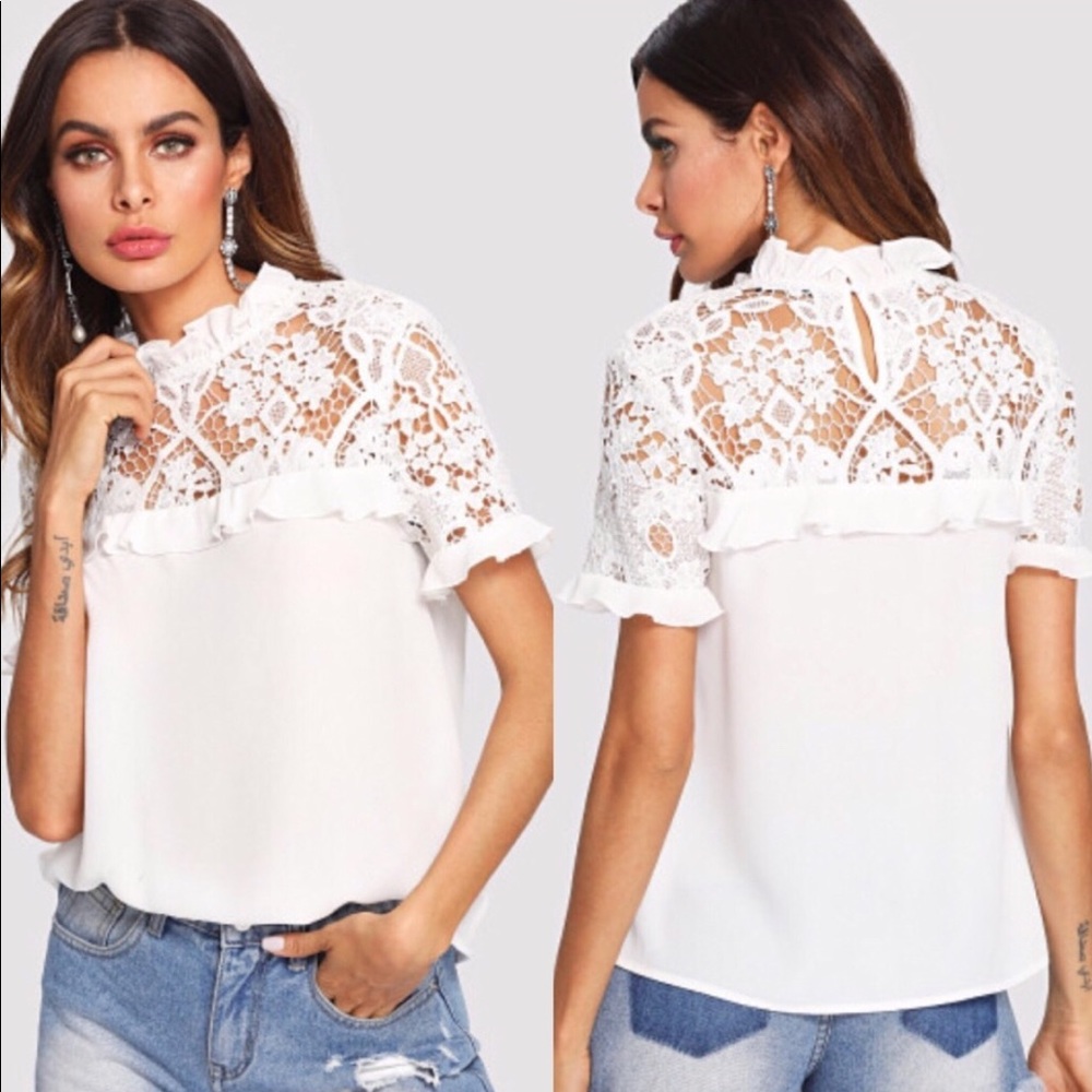 Lace ruffle collared blouse